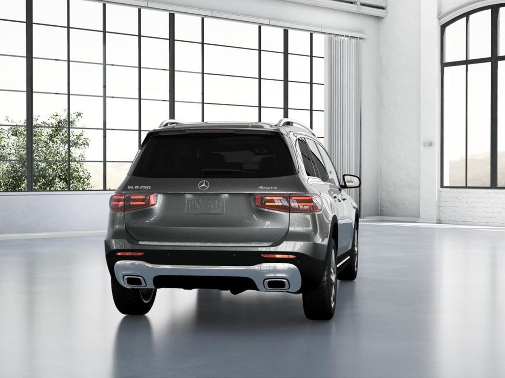 2025 Mercedes Benz GLB 250 4MATIC photo 24