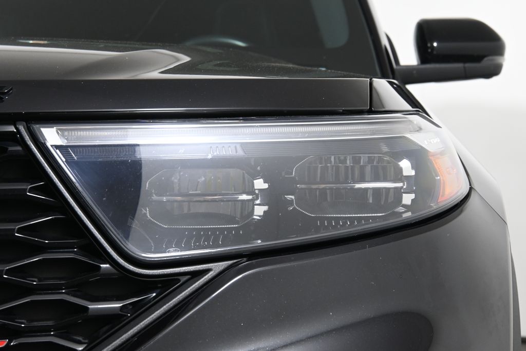 Thumbnail: 2022 Ford Explorer - 10