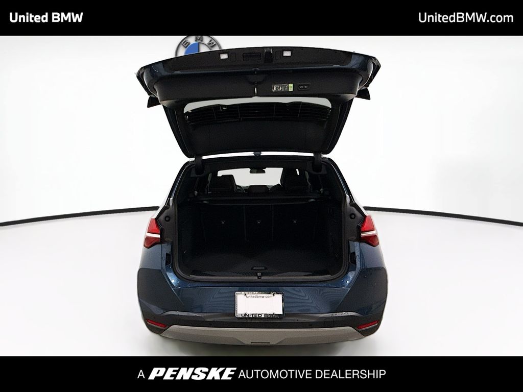 Thumbnail: 2026 BMW X3 - 14