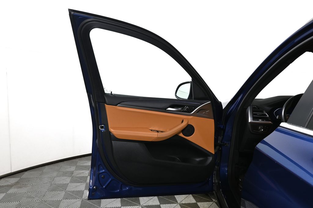 Thumbnail: 2024 BMW X3 - 24
