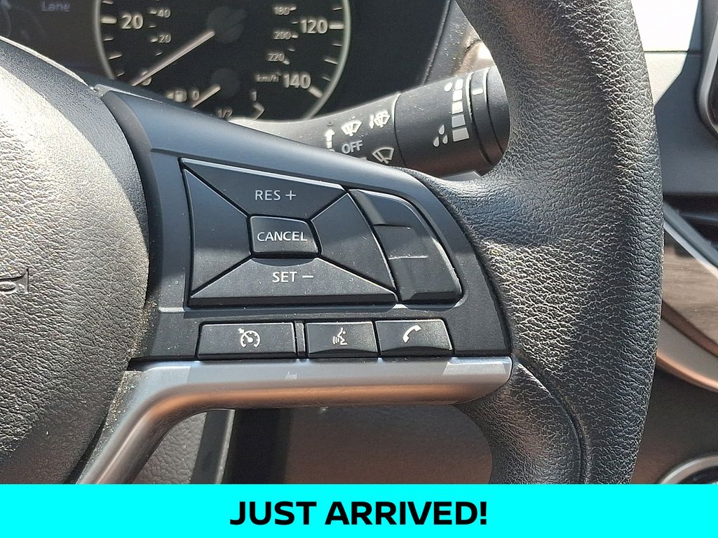 Used 2023 Nissan Altima Sedan