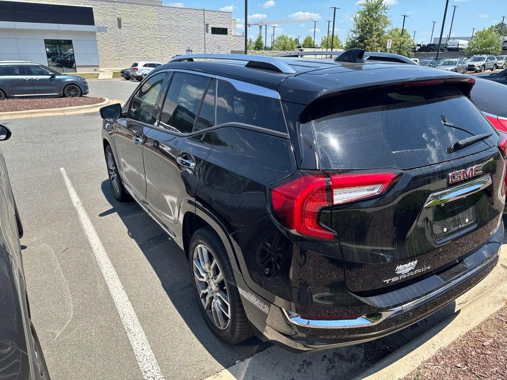Used 2024 Black GMC Denali image 3