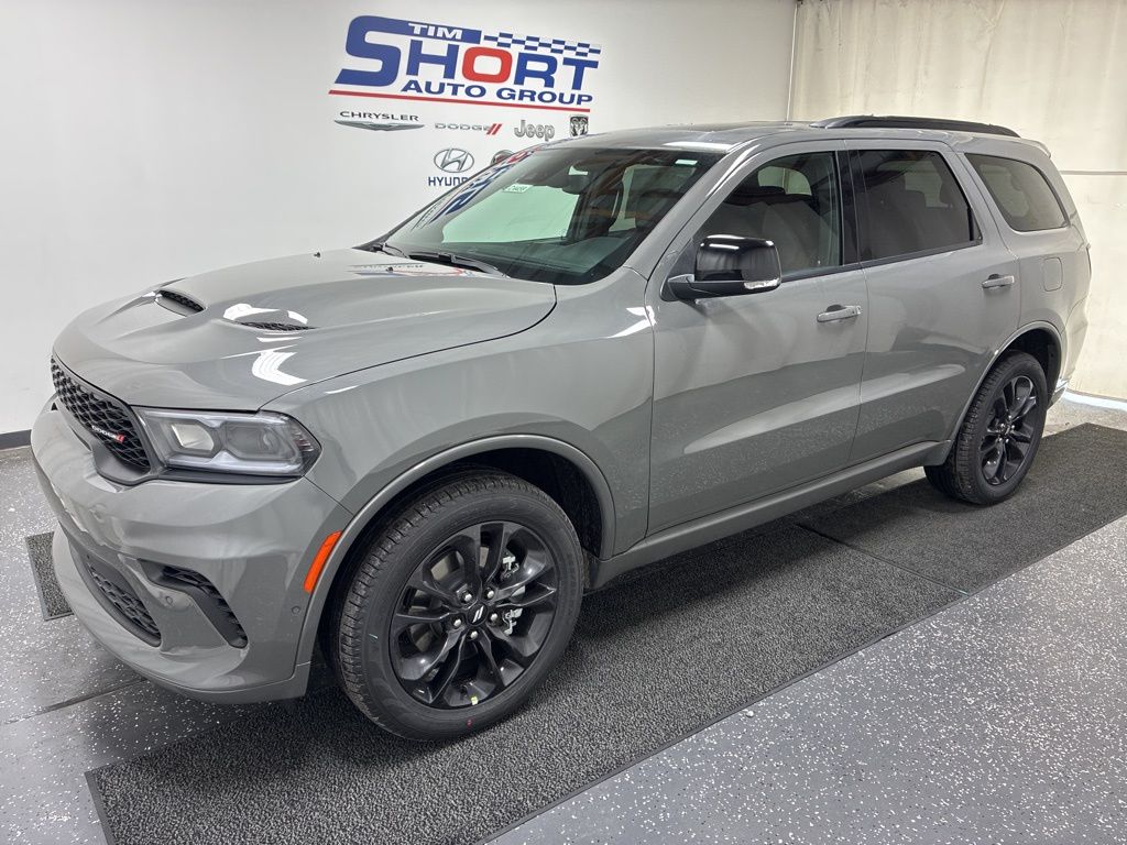 Destroyer Gray Clearcoat 2026 Dodge Durango GT Plus AWD SUV / Crossover All-Wheel Drive 8-Speed Automatic