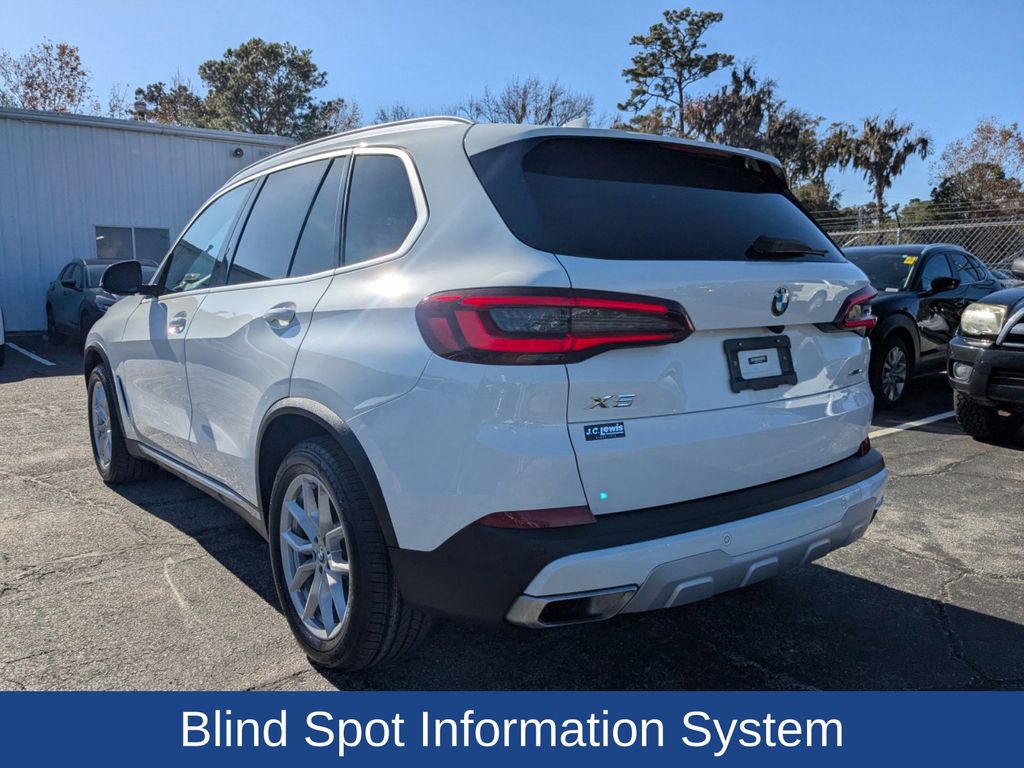 2023 BMW X5 sDrive40i