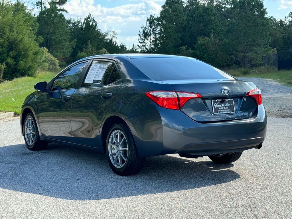 2015 Toyota Corolla L 10