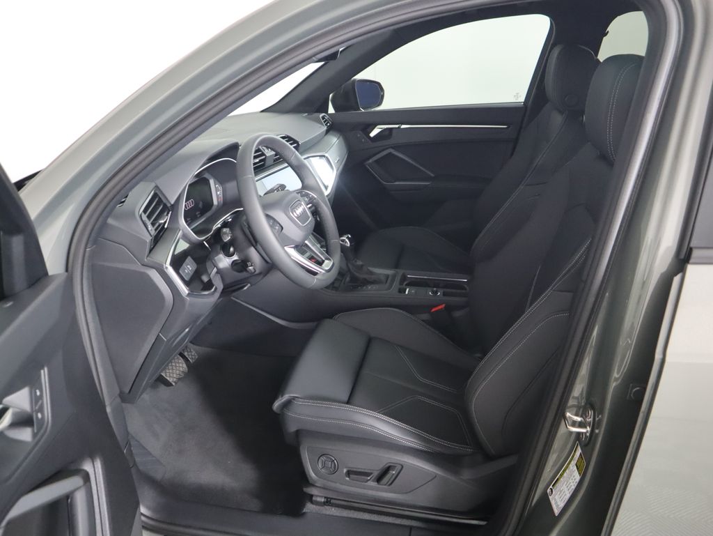 Thumbnail: 2025 Audi Q3 - 20