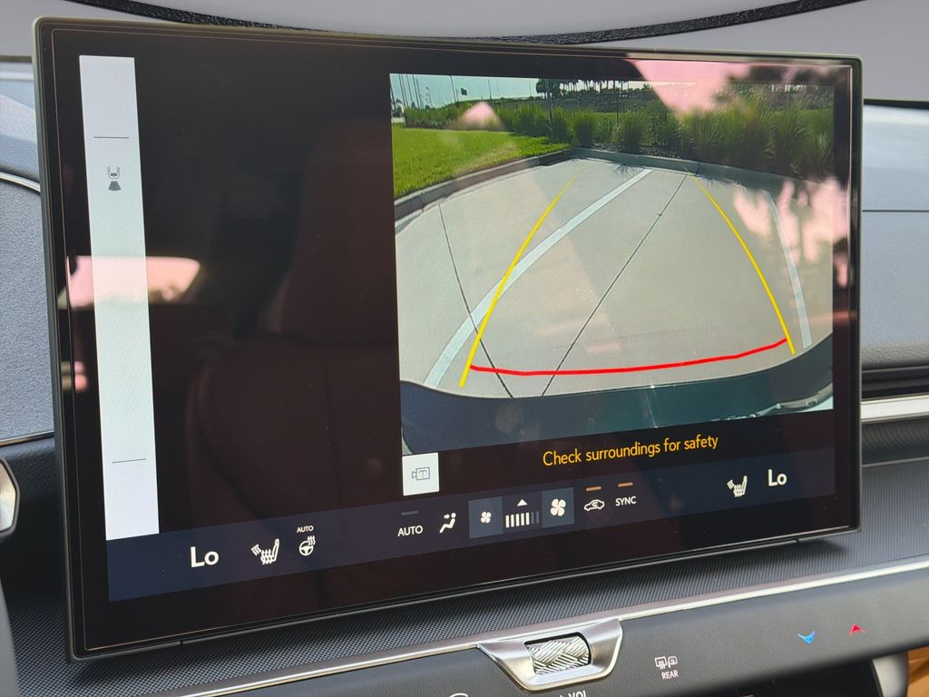 Thumbnail: 2026 Lexus ES - 24