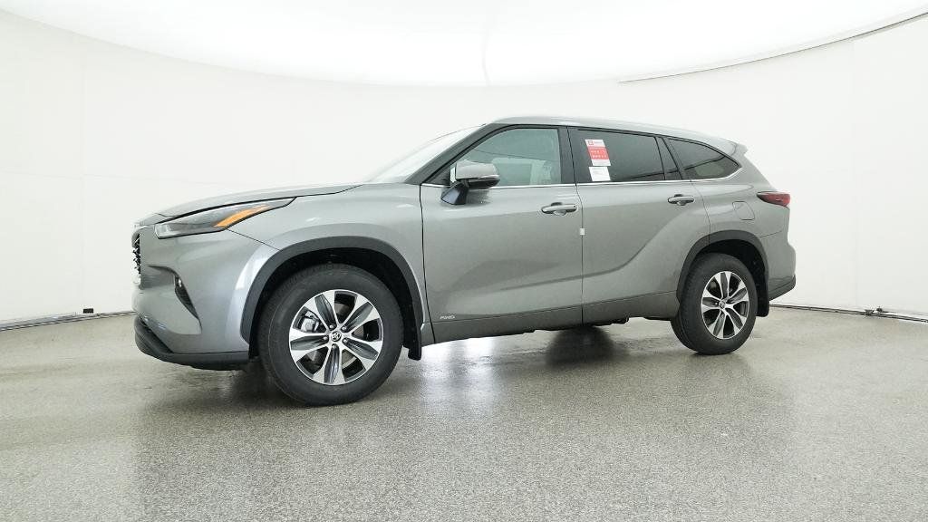 Thumbnail: 2026 Toyota Highlander - 24