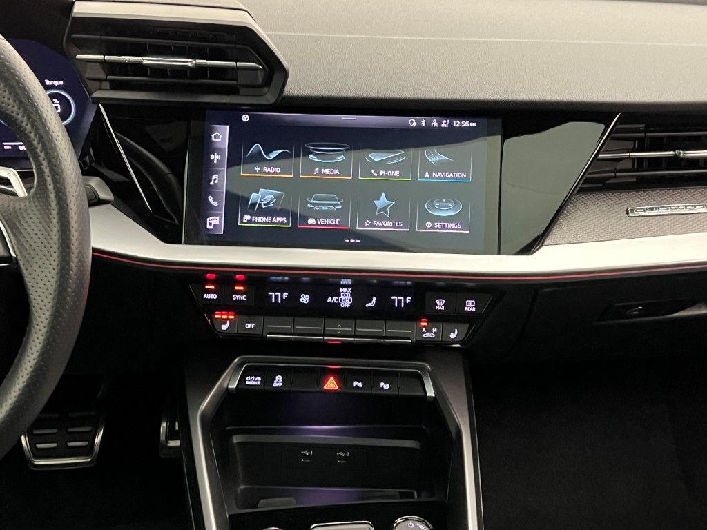 Thumbnail: 2022 Audi RS 3 - 17