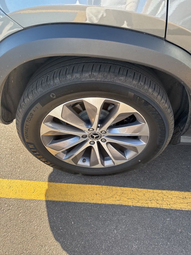 Thumbnail: 2022 Mercedes-Benz GLE - 12