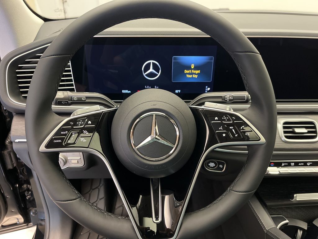 Thumbnail: 2026 Mercedes-Benz GLE - 13