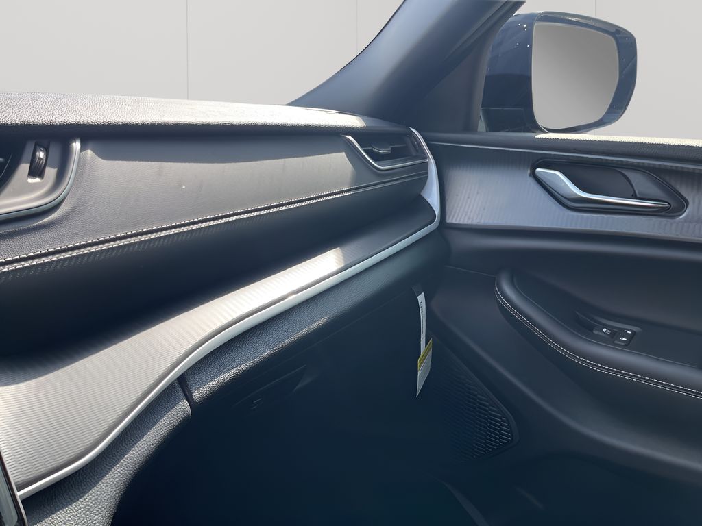 New Car 2025 Jeep Grand Cherokee L  For Sale Under $40,000 In Austin, Texas