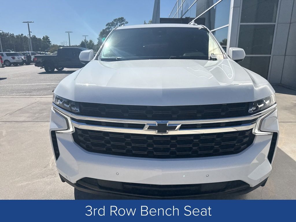 2023 Chevrolet Suburban 2WD LS