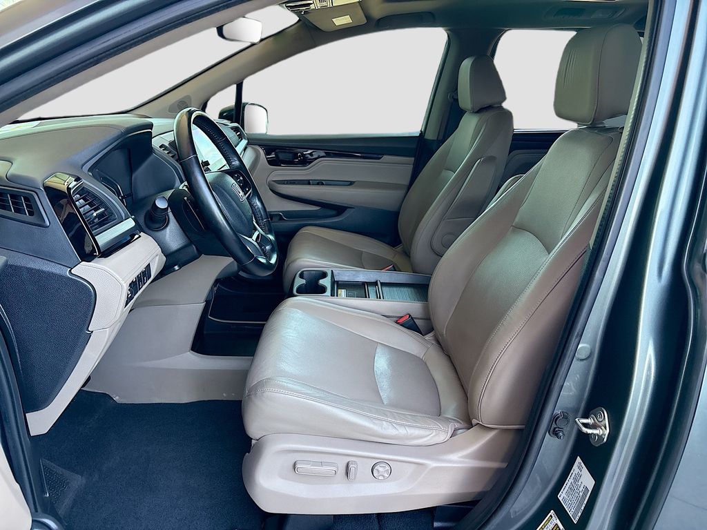 Thumbnail: 2019 Honda Odyssey - 19