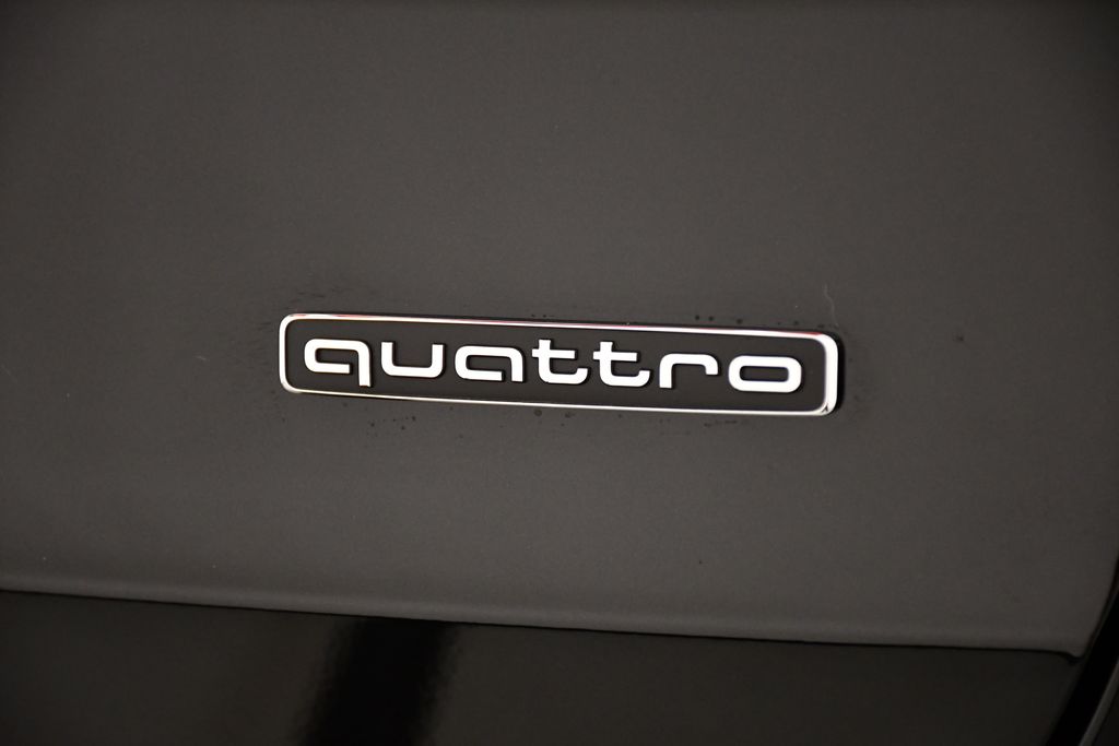 2025 Audi Q3  10