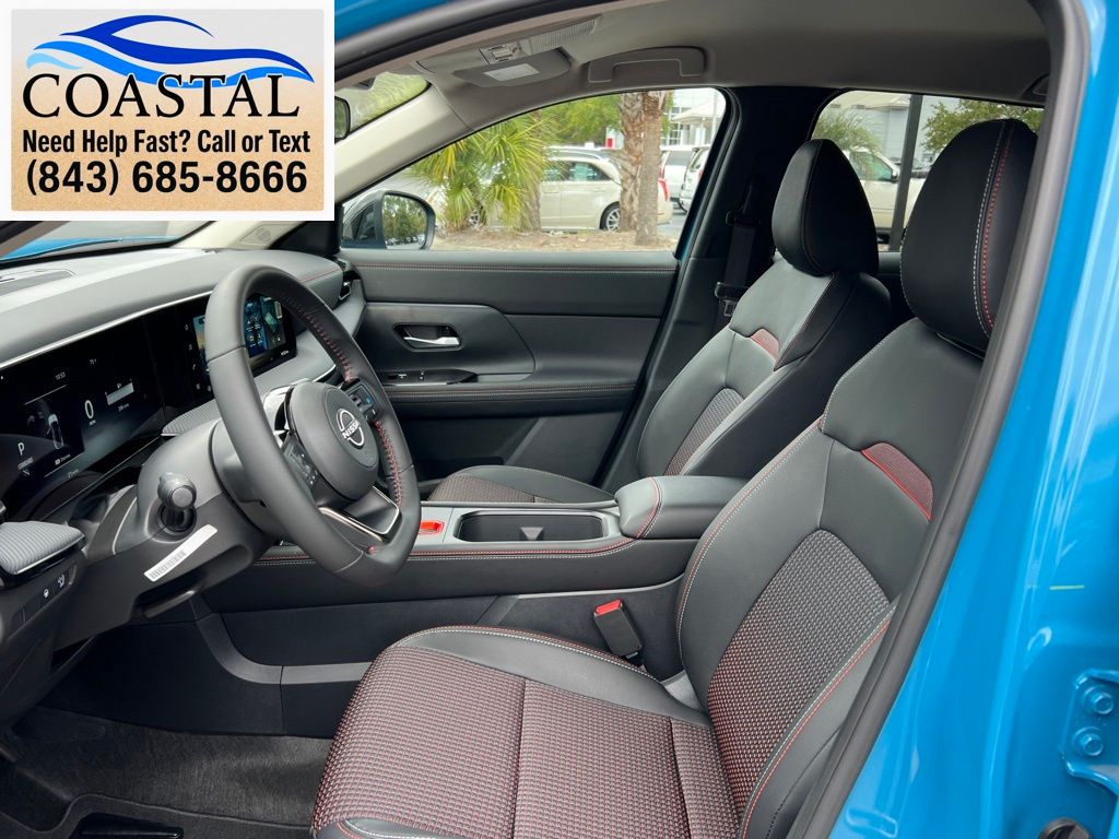 2026 Nissan Kicks SR - 8