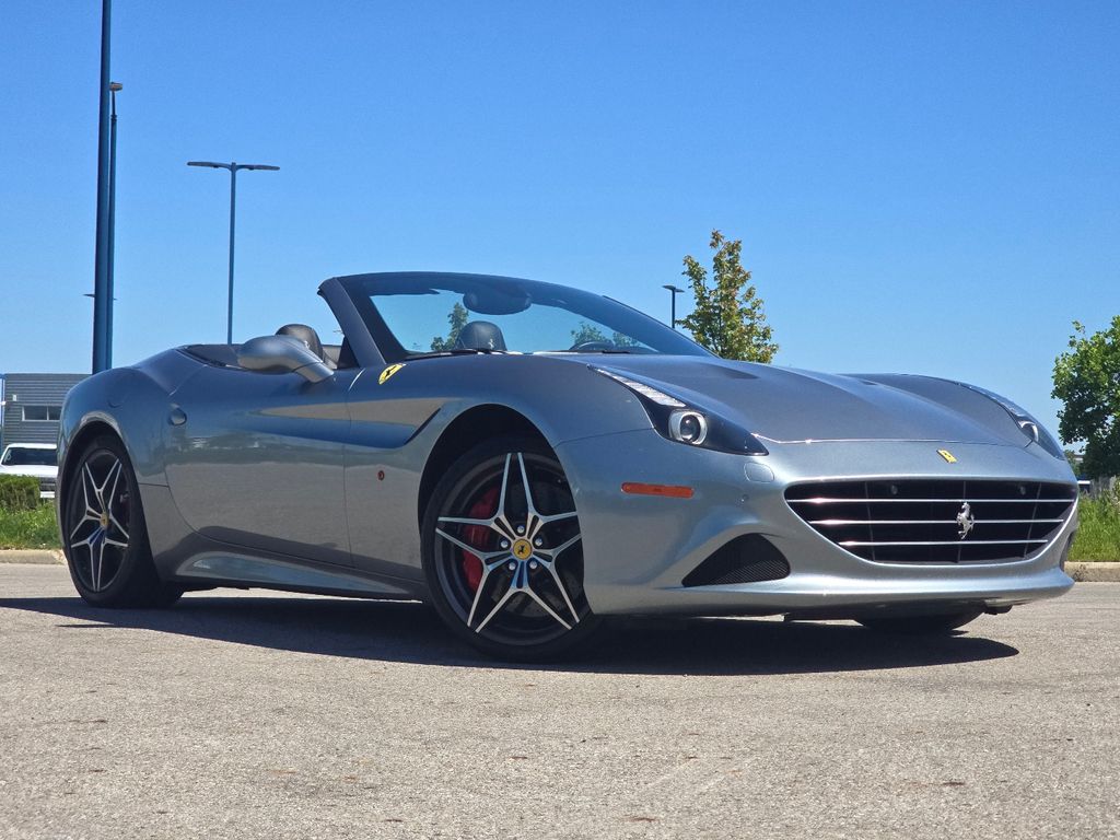 Used 2017 Silver Ferrari T image 2