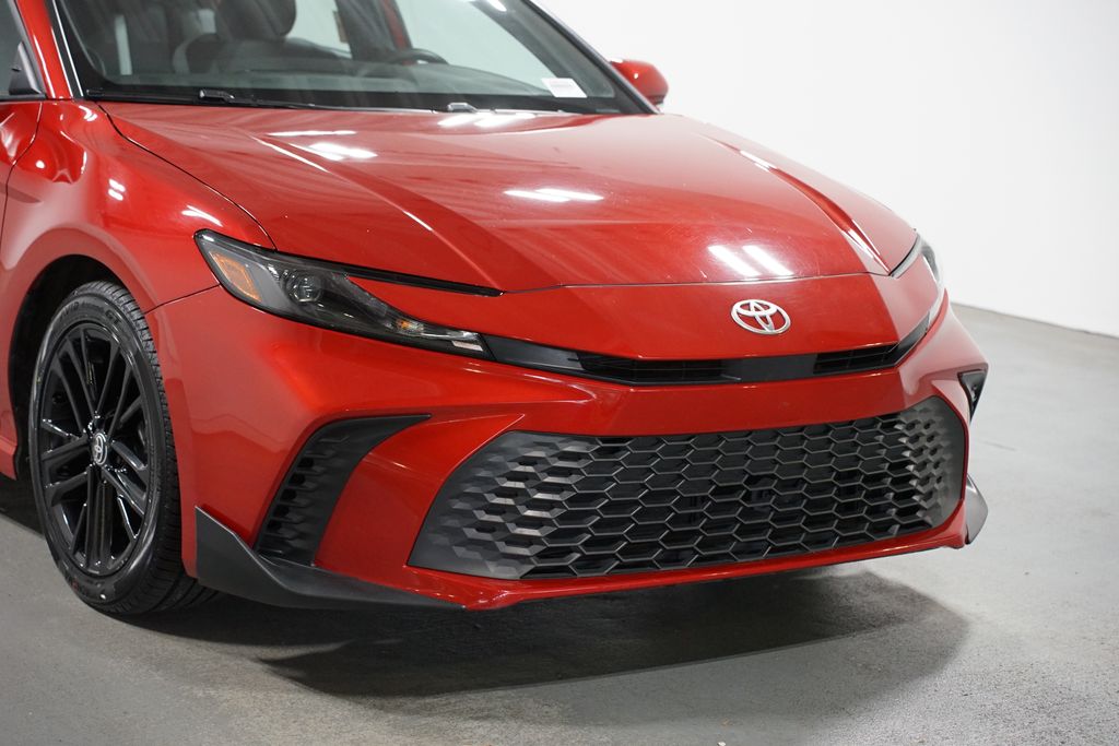 Thumbnail: 2025 Toyota Camry - 4