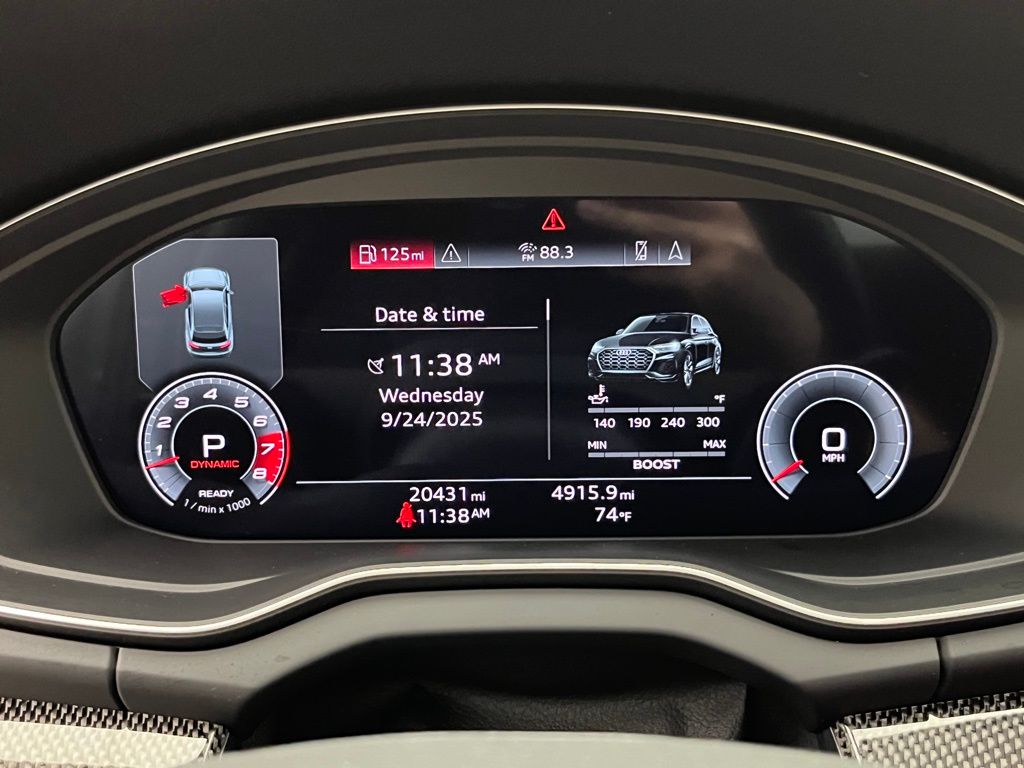 Thumbnail: 2022 Audi SQ5 - 11
