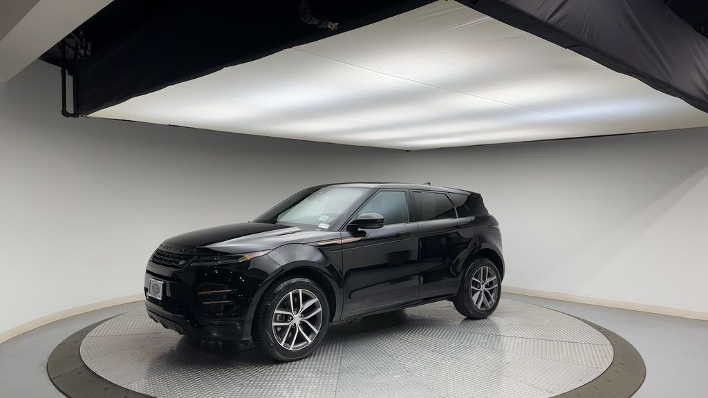 2024 Land Rover Range Rover Evoque Dynamic 4