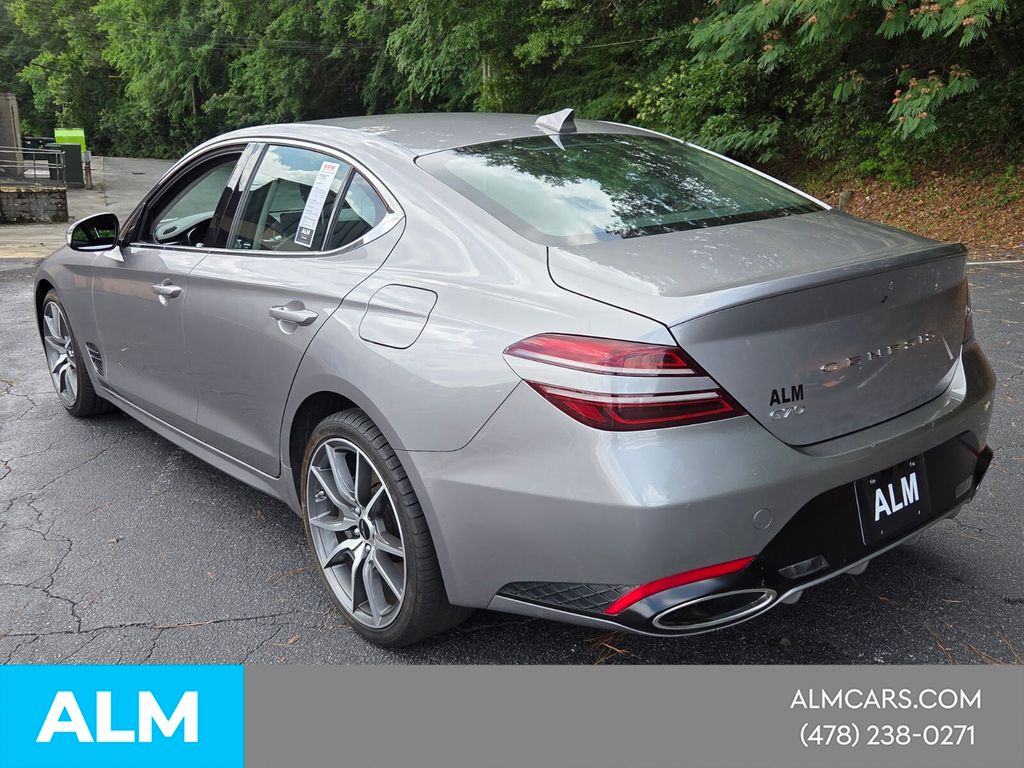 Used 2025 Silver Genesis 2.5T image 4