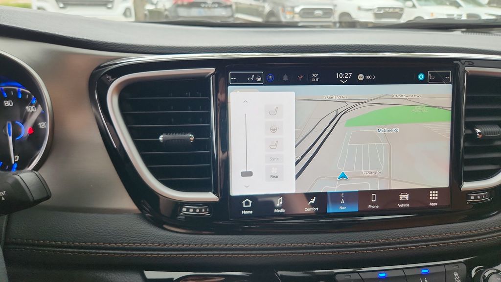 2026 Chrysler Pacifica