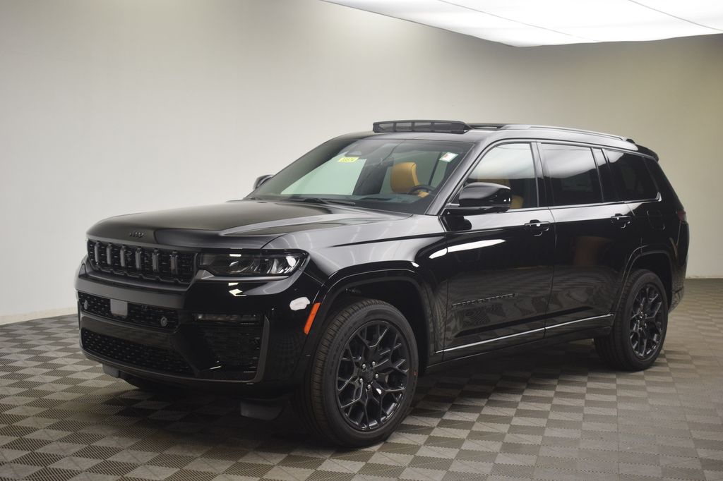 new 2026 Jeep Grand Cherokee L car, priced at $62,321