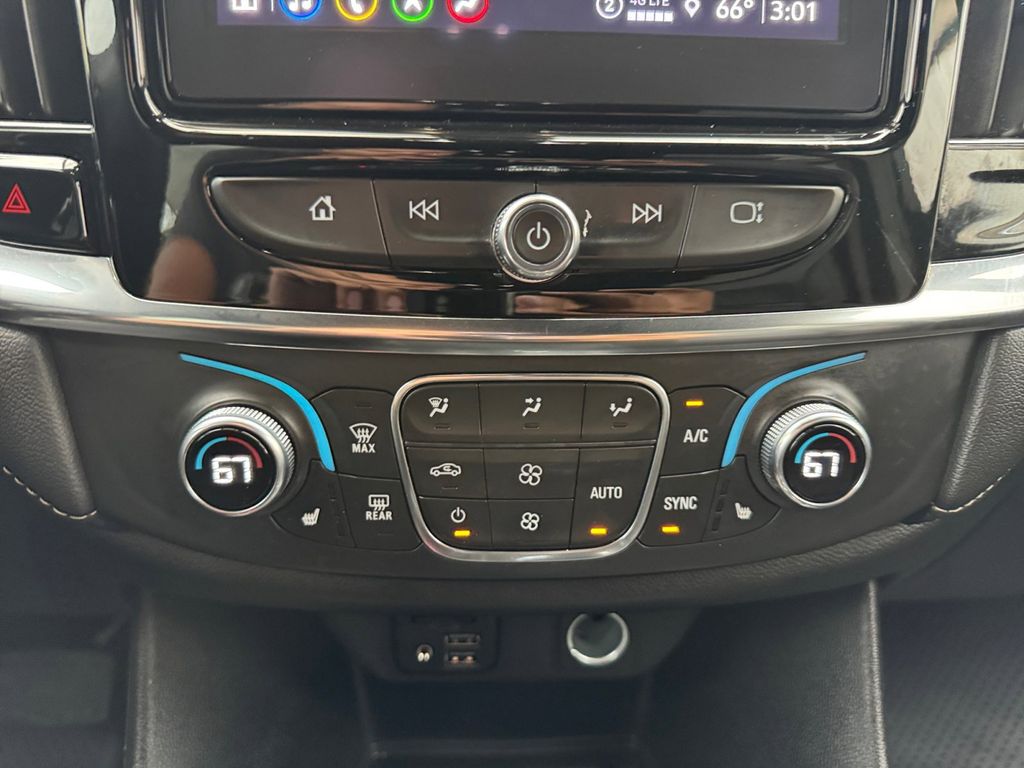 Used Car 2023 Chevrolet Traverse  Lt Leather For Sale Under $35,000 In Round Rock, Texas