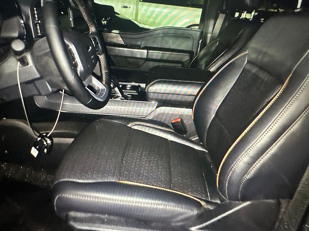 2025 Ford F-150 Lariat - 4