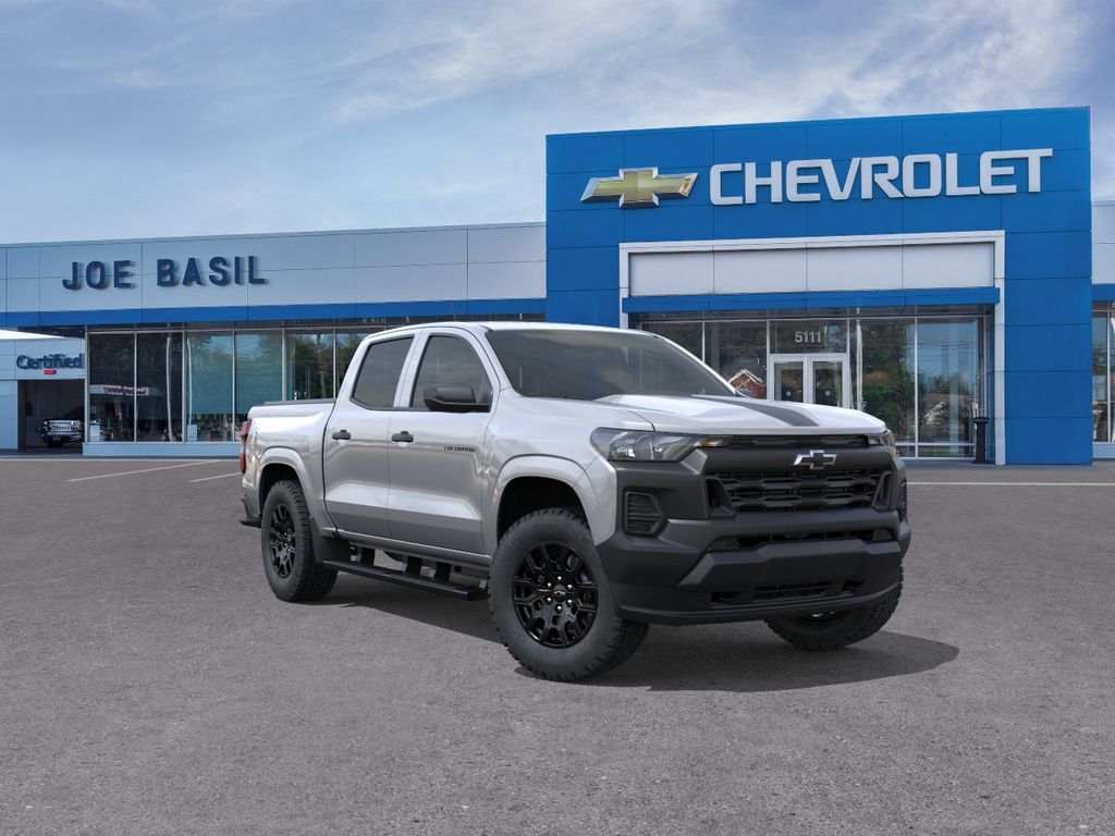 Sterling Gray Metallic 2026 Chevrolet Colorado Pickup Truck Four-Wheel Drive 8-Speed Automatic