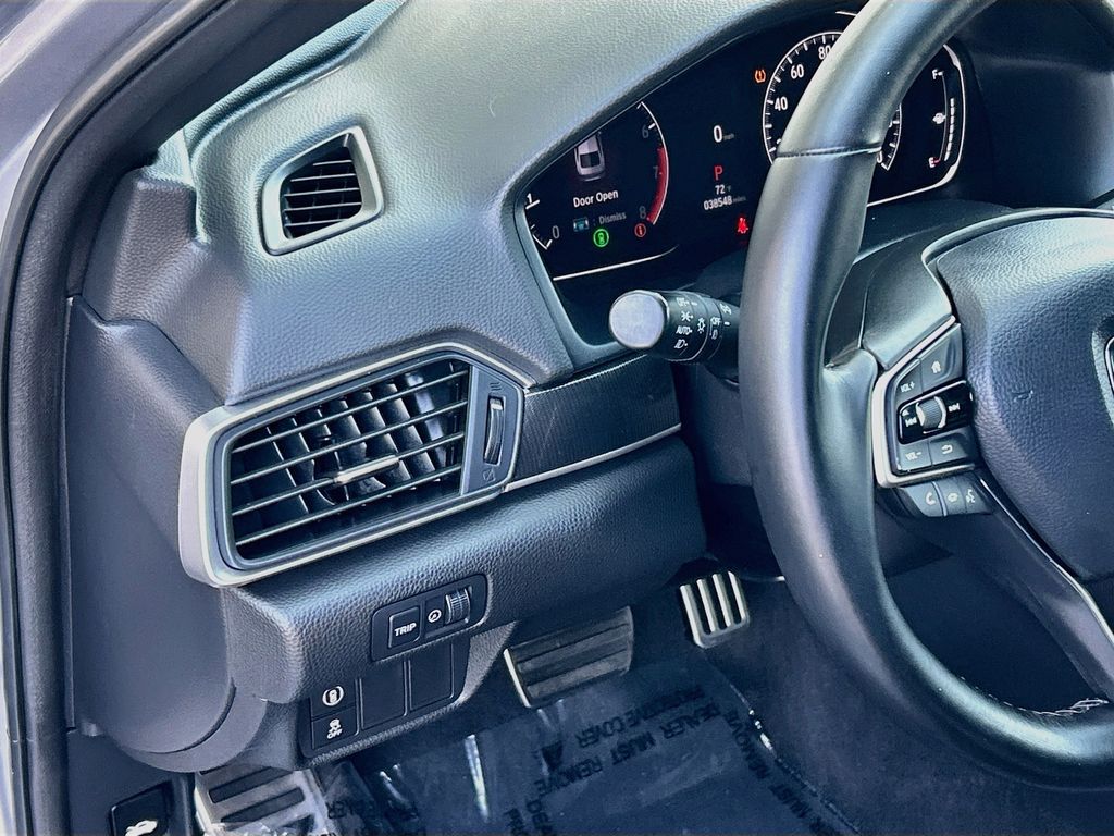 Thumbnail: 2022 Honda Accord - 10