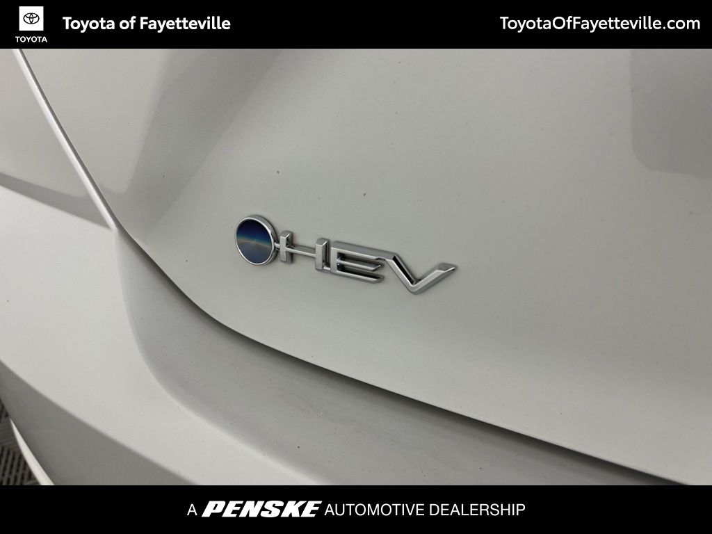 Thumbnail: 2025 Toyota Camry - 11