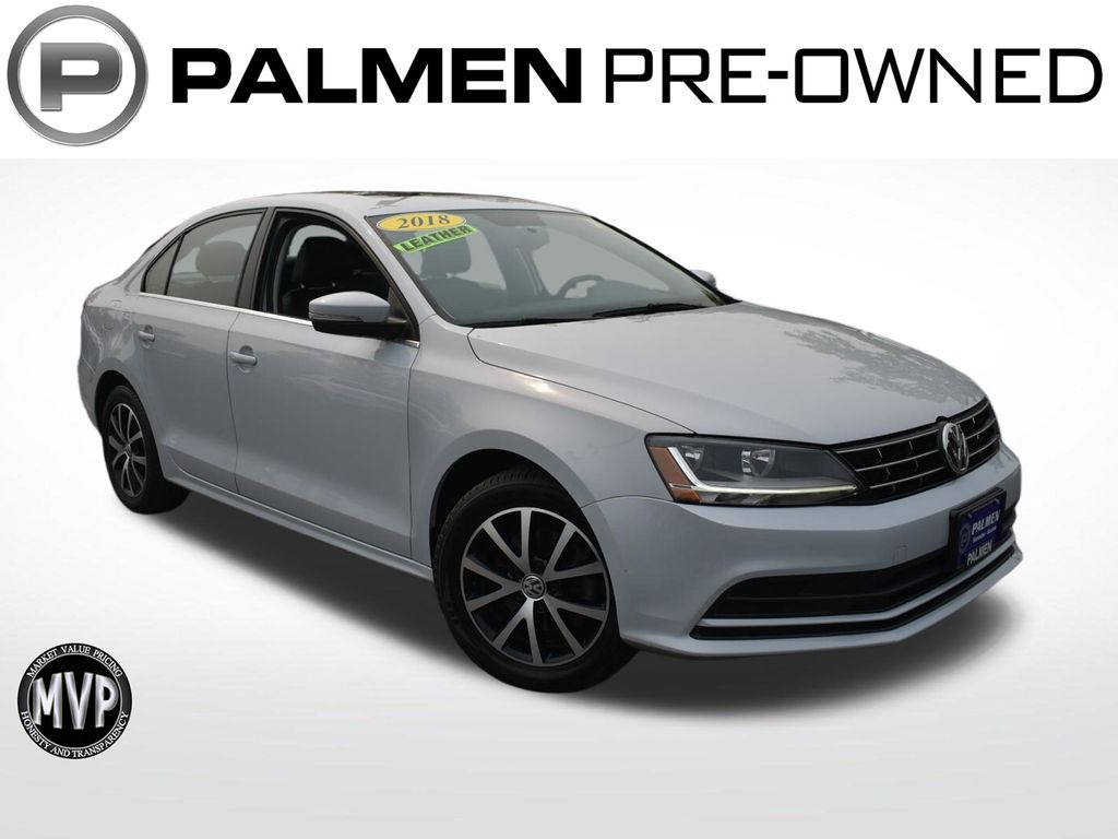 White Silver Metallic 2018 Volkswagen Jetta Sedan Front-Wheel Drive 6-Speed Automatic