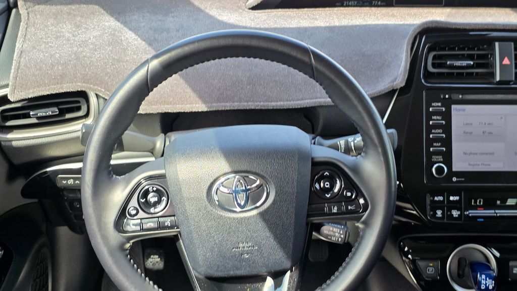 Thumbnail: 2022 Toyota Prius Prime - 10