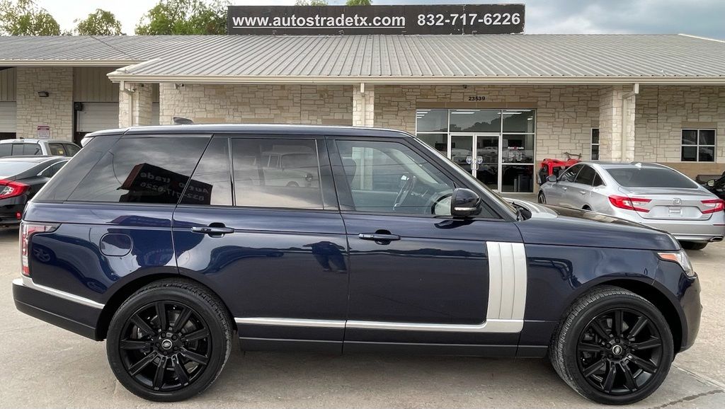 2017 Land Rover Range Rover HSE Blue at Autostrade
