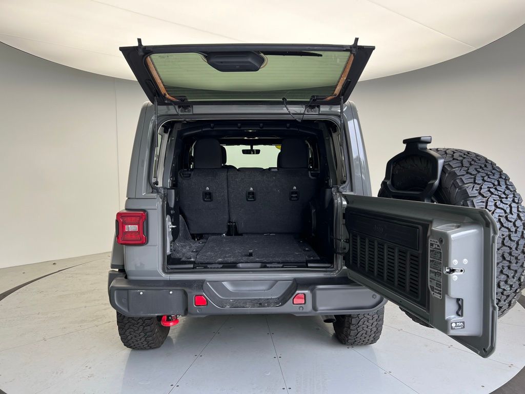 2021 Jeep Wrangler Unlimited Rubicon 5