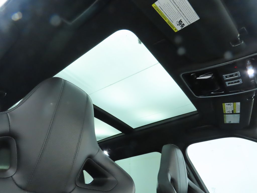 Thumbnail: 2016 Land Rover Range Rover Sport - 19
