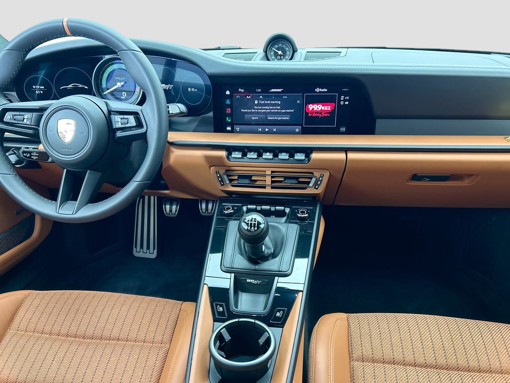 Thumbnail: 2024 Porsche 911 - 16