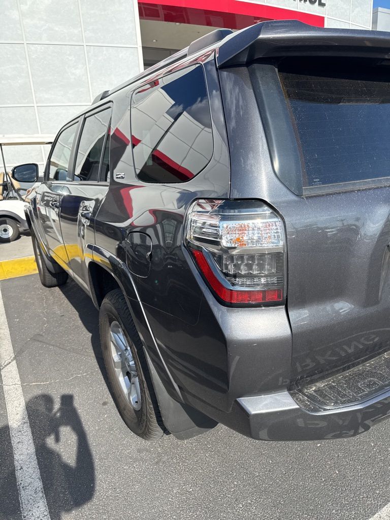 2023 Toyota 4Runner SR5 10