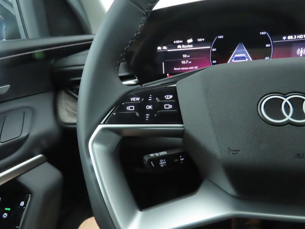 2025 Audi Q5  12