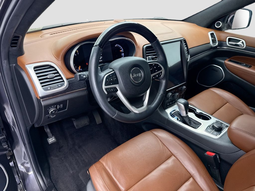 Thumbnail: 2018 Jeep Grand Cherokee - 9