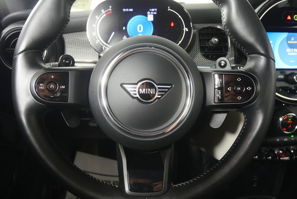 Thumbnail: 2023 MINI Cooper - 14
