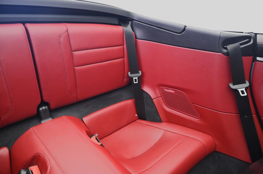2021 Porsche 911 Carrera 4S 31