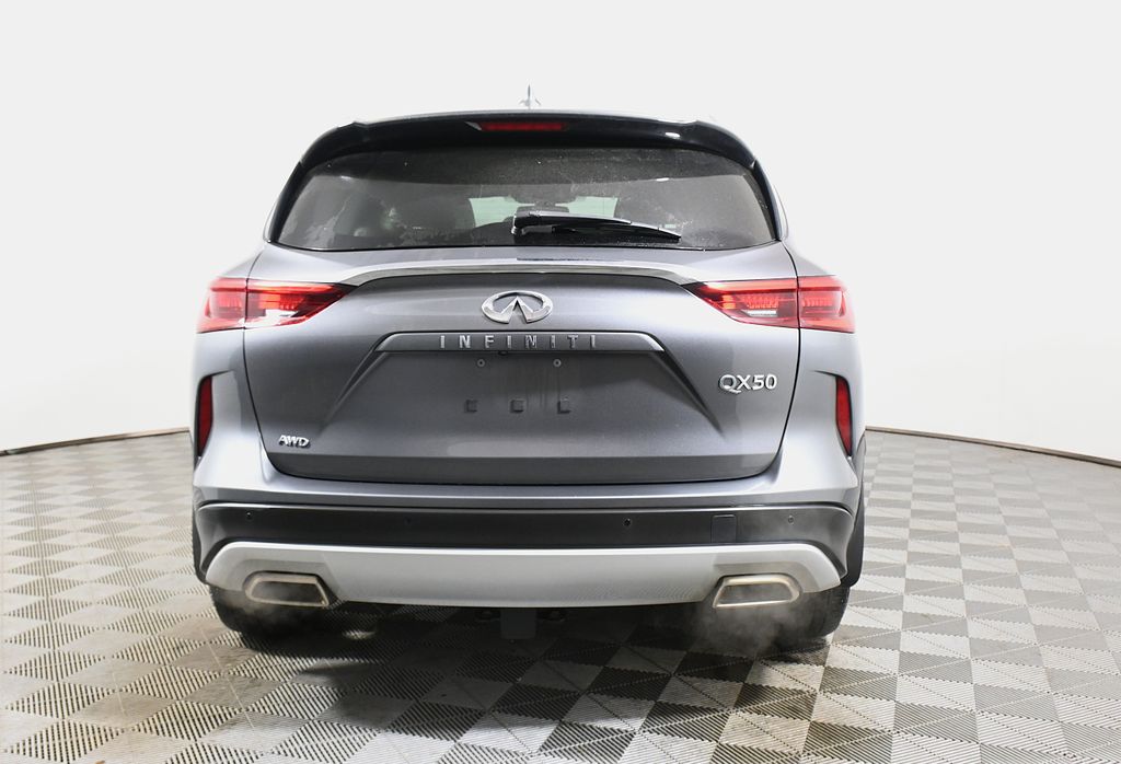 Thumbnail: 2021 INFINITI QX50 - 6