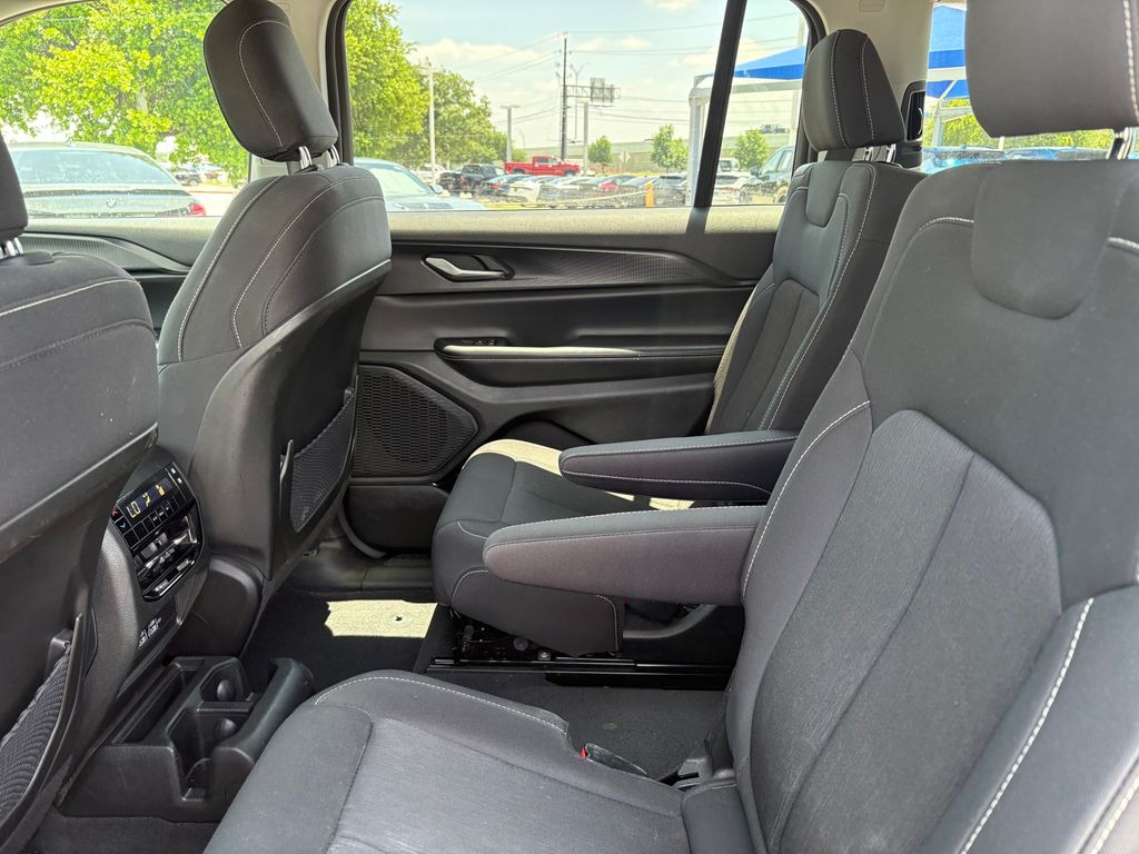 Used Car 2023 Jeep Grand Cherokee L  Laredo For Sale Under $25,000 In San Marcos, Texas