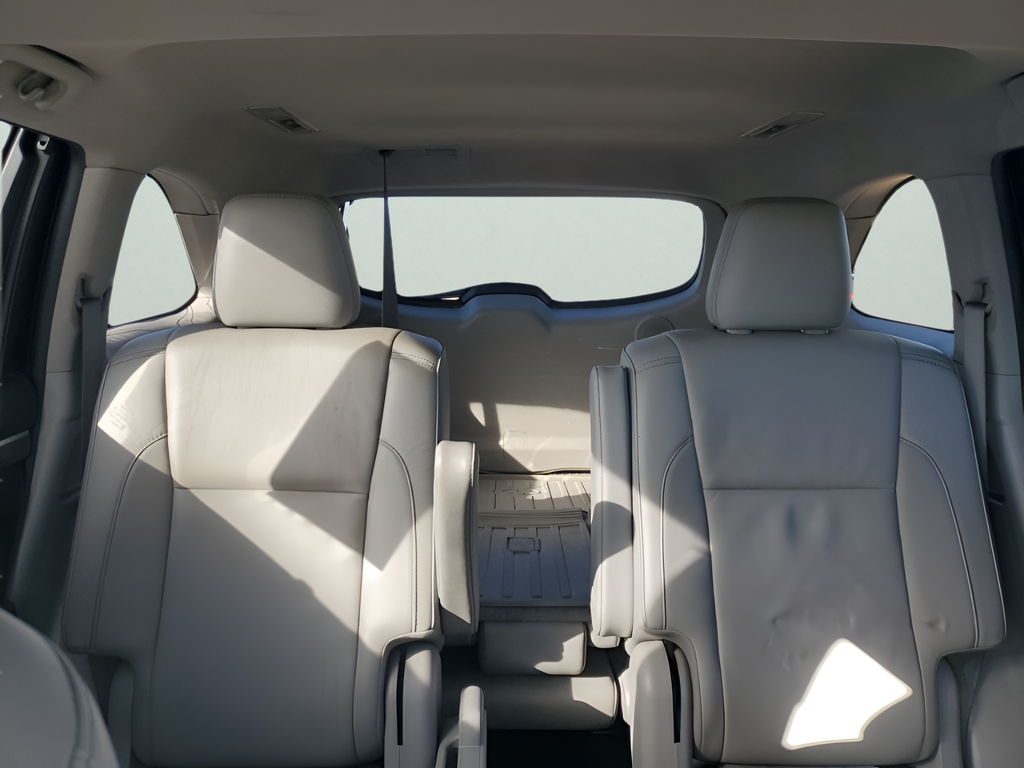 Used Car 2019 Toyota Highlander  Limited For Sale Under $30,000 In Austin, Texas