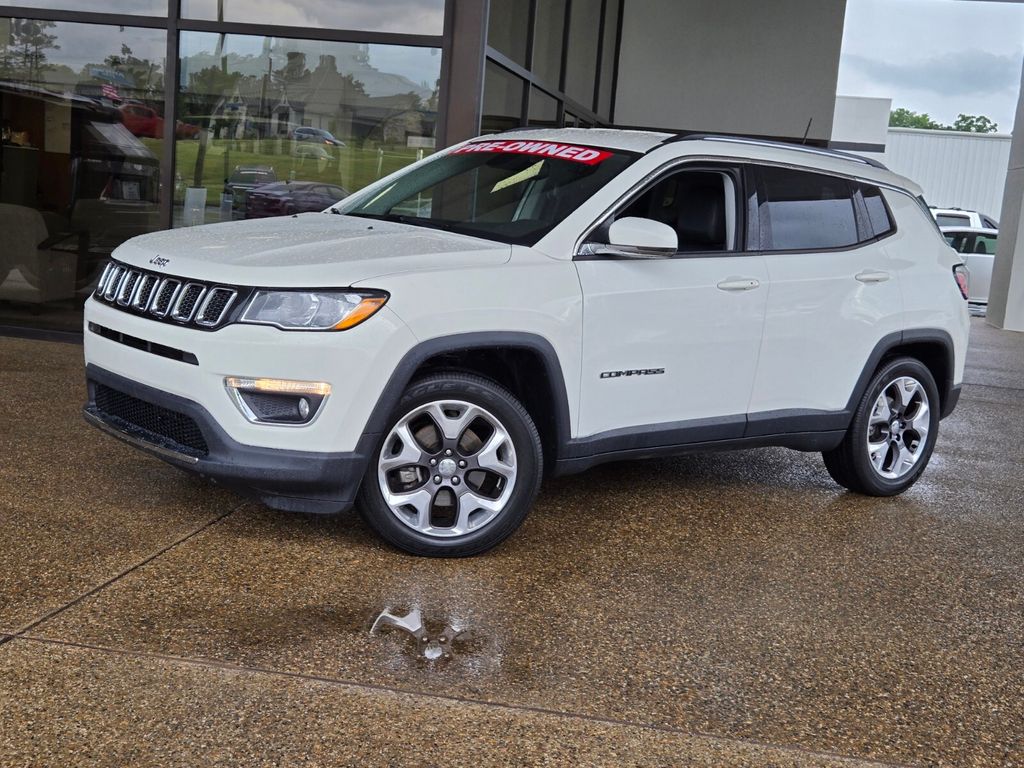White Clearcoat 2020 Jeep Compass Limited FWD SUV / Crossover Front-Wheel Drive 6-Speed Automatic