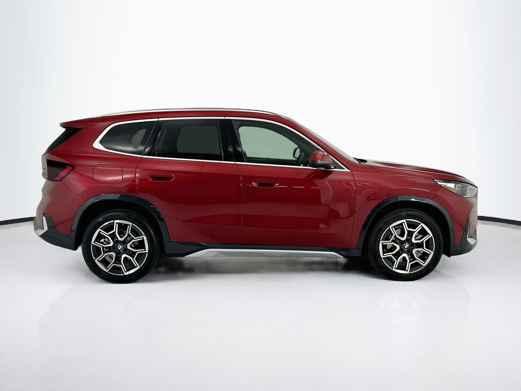 Thumbnail: 2026 BMW X1 - 4