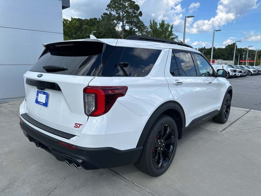 2024 Ford Explorer ST