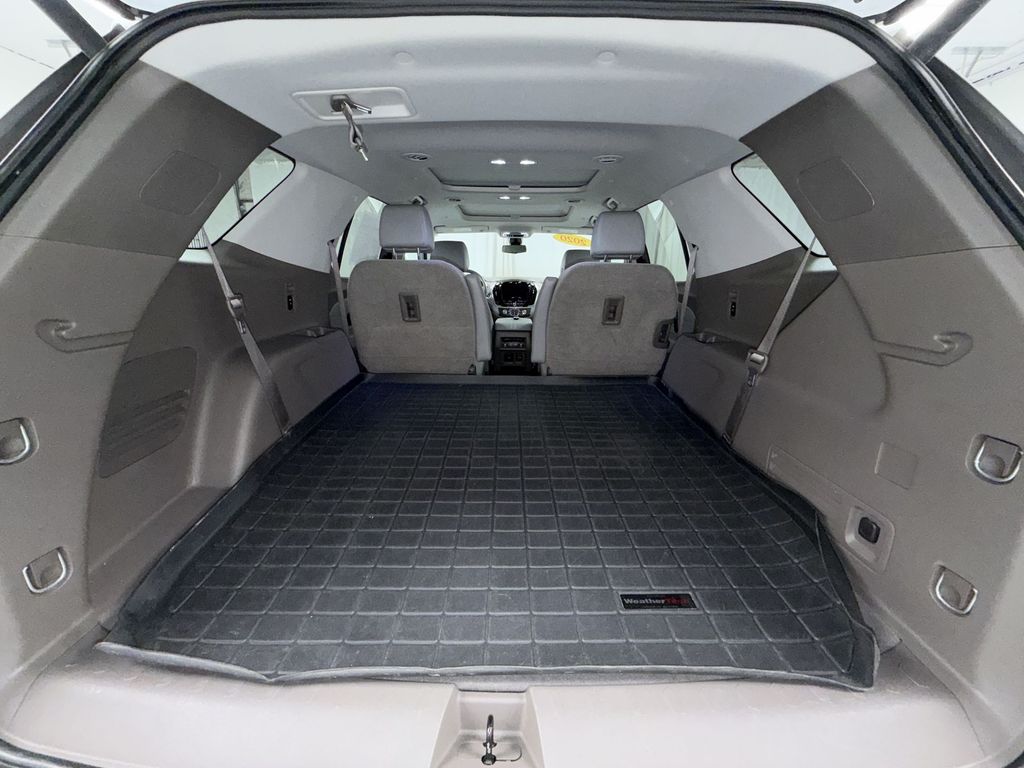 Used 2020 Chevrolet Traverse SUV
